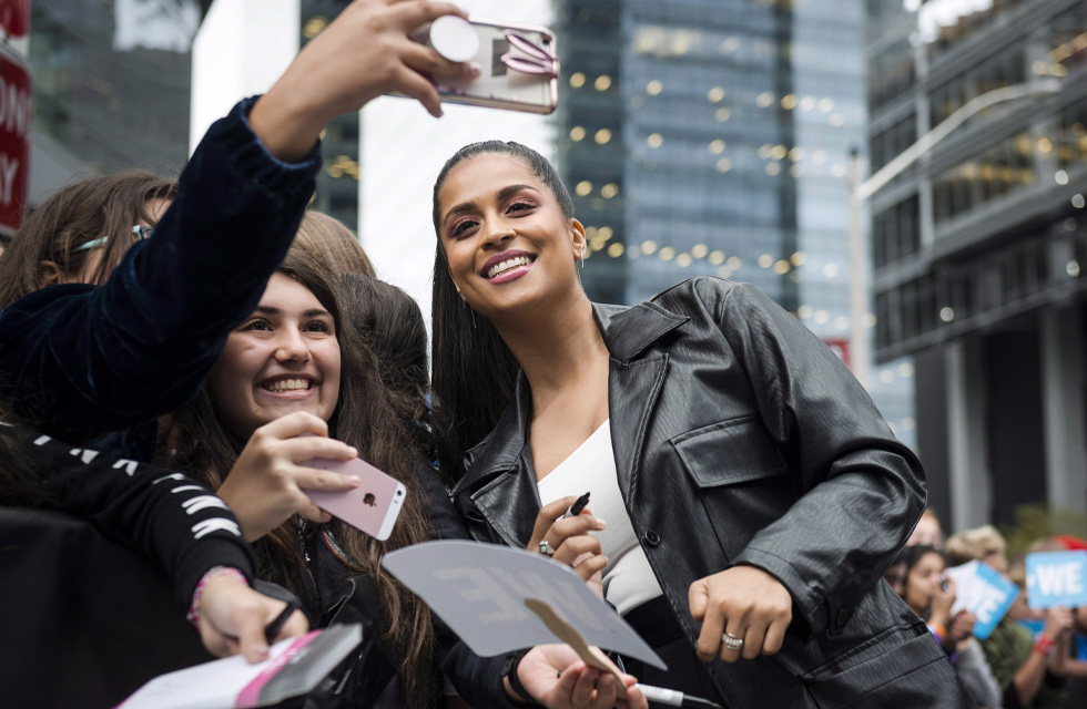 Las redes sociales marcan nuestra conectividad y reflejo en el mundo social